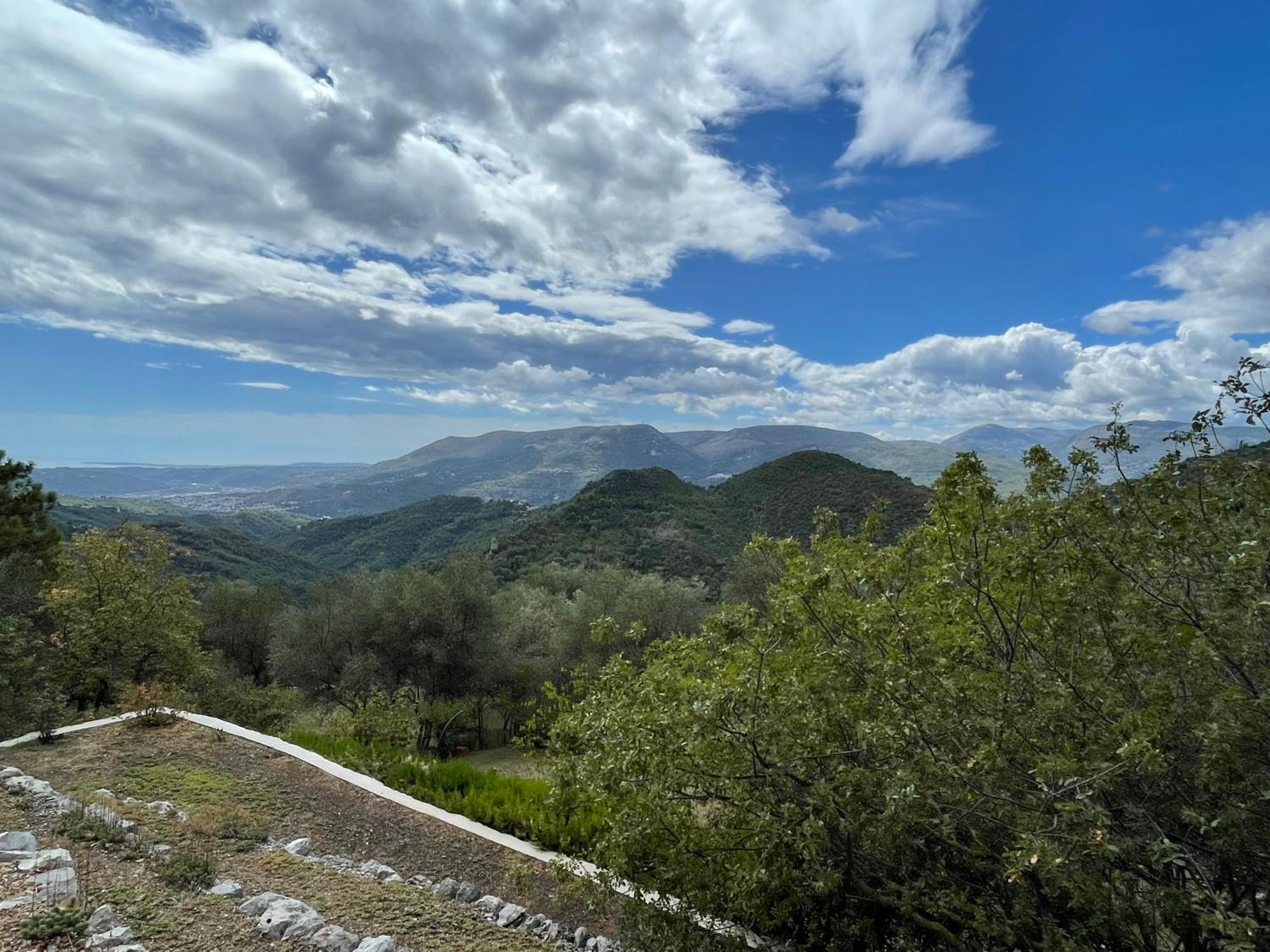 Rez De Jardin, Entre Mer Et Montagne Levens ภายนอก รูปภาพ